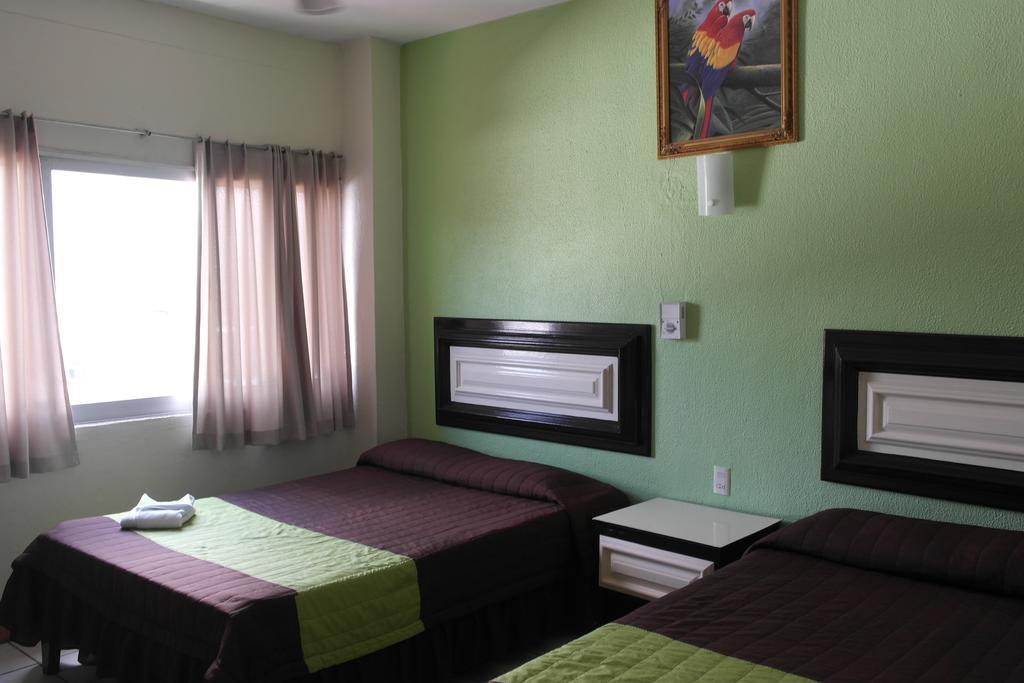 Hotel El Roble Tuxtla Gutiérrez Exteriör bild