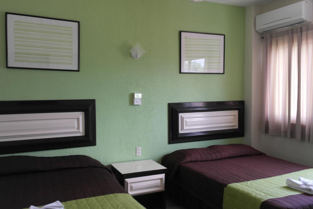 Hotel El Roble Tuxtla Gutiérrez Exteriör bild